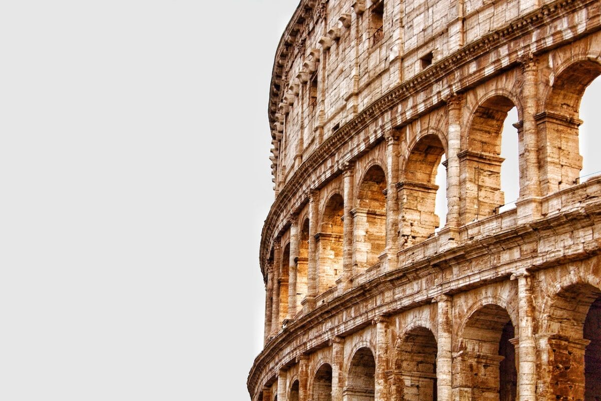 Un monumento più antico del Colosseo