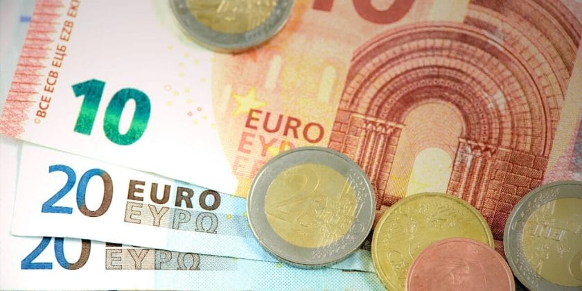 L'euro continuerà a essere forte contro dollaro