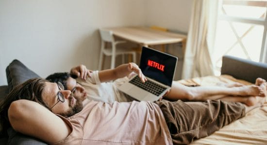 Netflix-baguette-Netflix è la nuova tendenza moda che arriva da Parigi