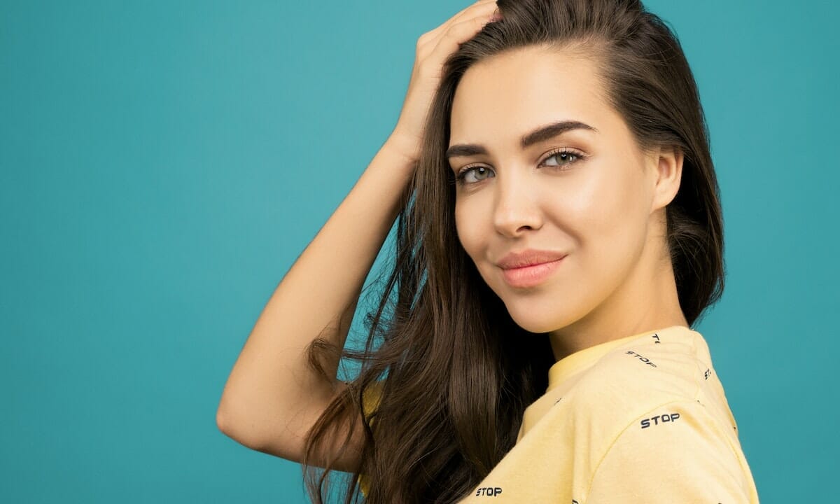 Capelli color cioccolato caldo