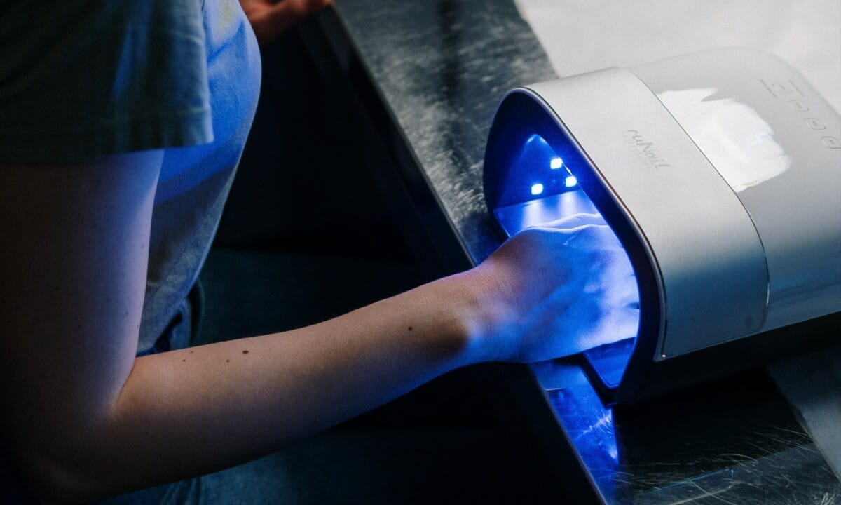 Meglio la lampada LED o UV