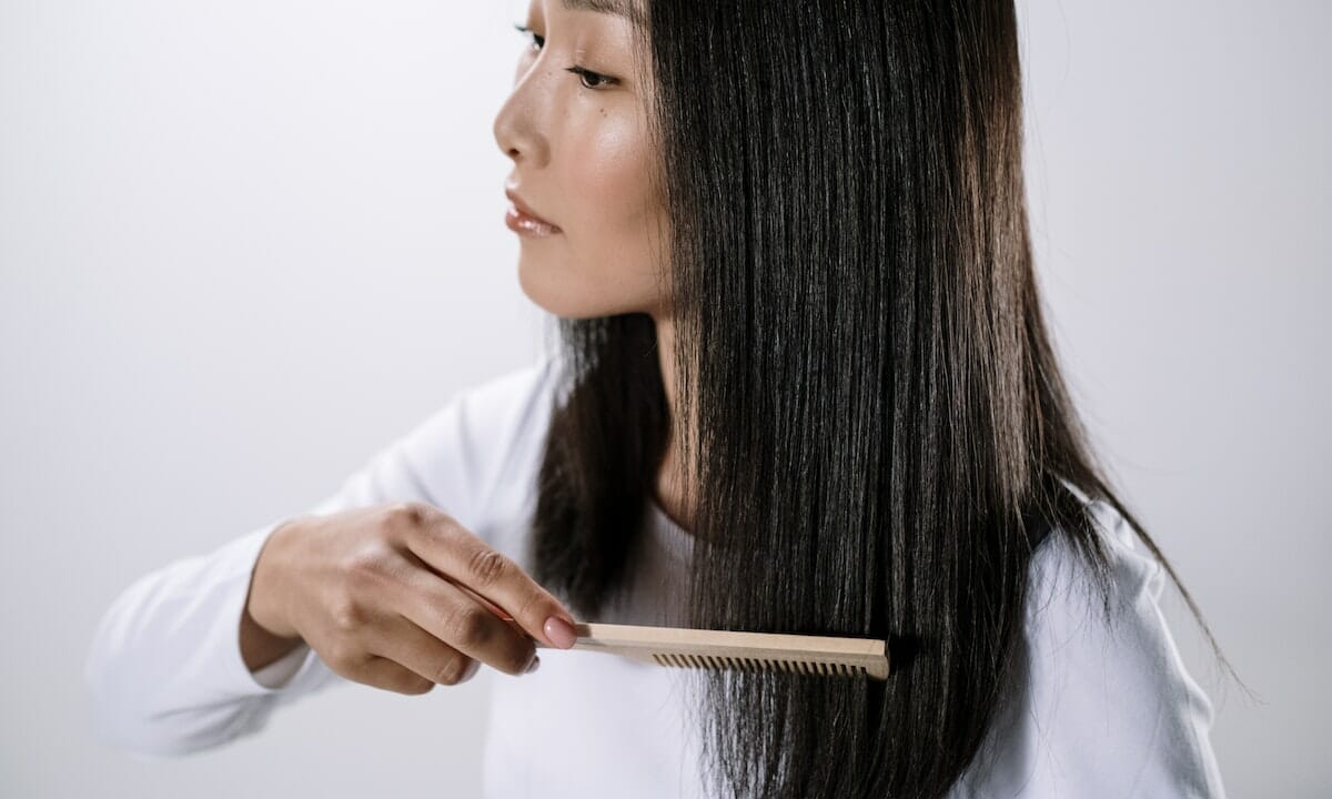 Ritocco per ricrescita capelli bianchi