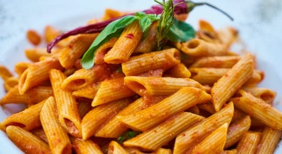 Si può mangiare la pasta alla sera
