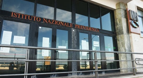 Attenzione alla scadenza di giugno per il nuovo assegno sui familiari a carico con domanda all'INPS-proiezionidiborsa.it