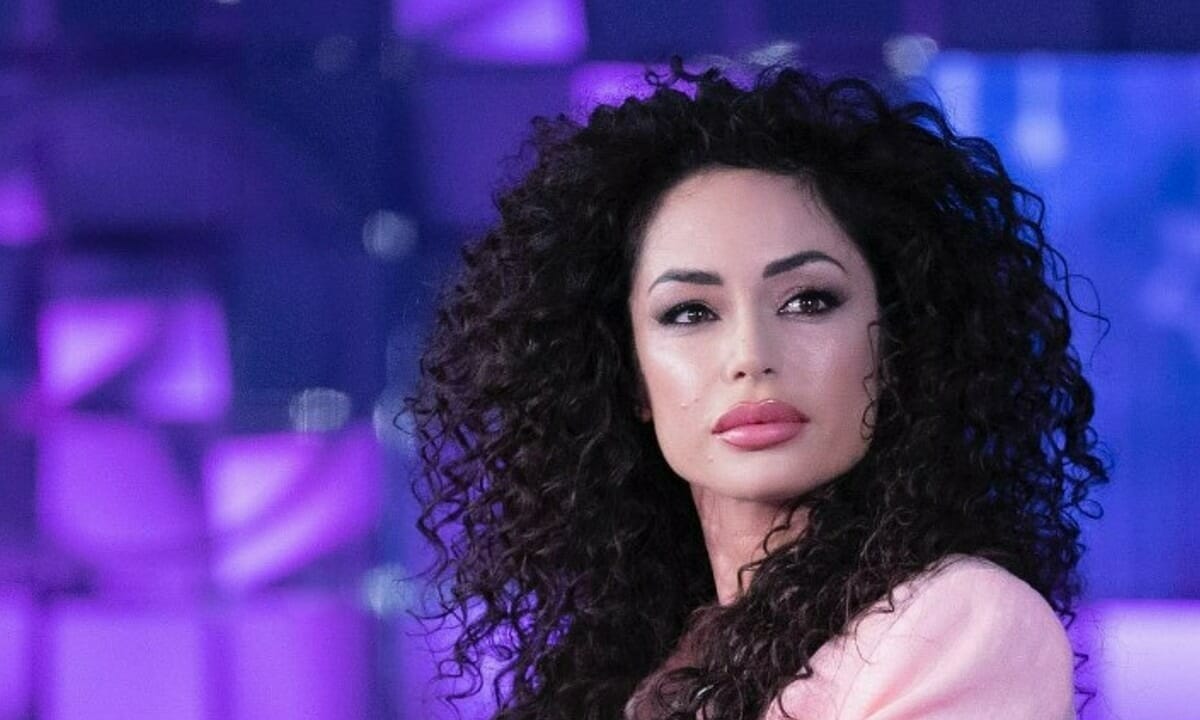 Avere i capelli come quelli di Raffaella Fico-foto da Instagram