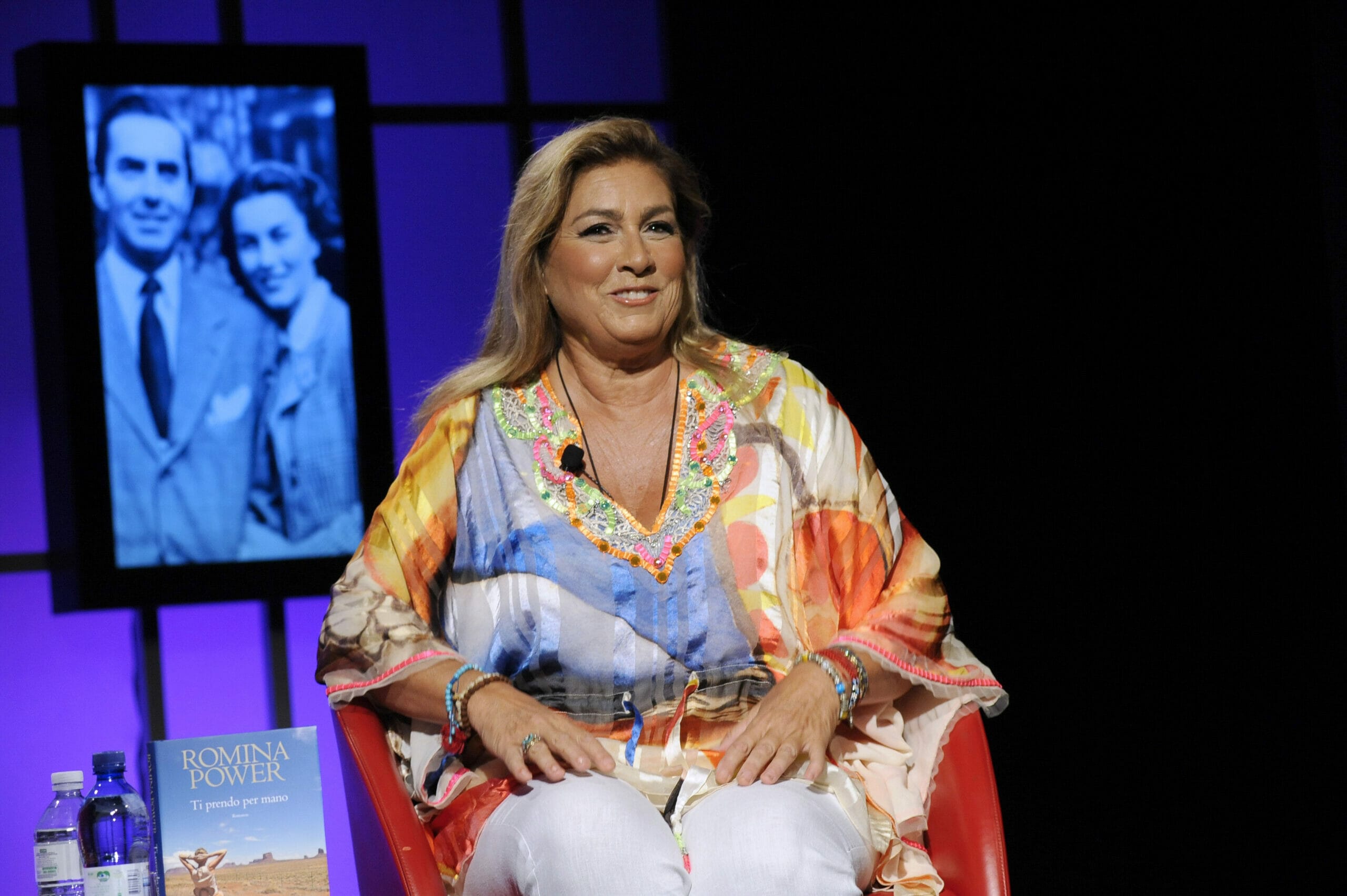 Ecco 3 outfit di Mara Venier e Romina Power-Romina Power-proiezionidiborsa.it