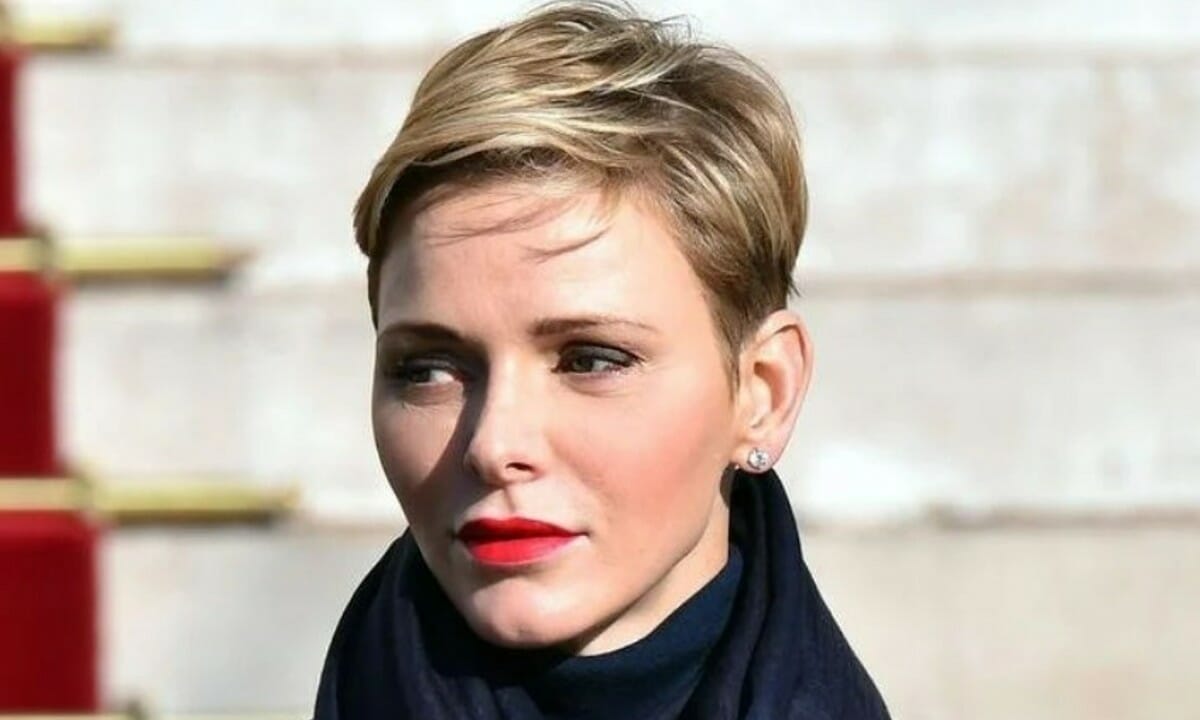 I capelli corti più alla moda li ha sfoggiati Charlene di Monaco