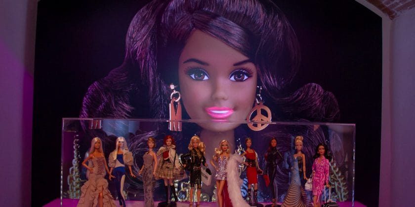 Le Barbie più bizzarre e controverse mai create-proiezionidiborsa.it