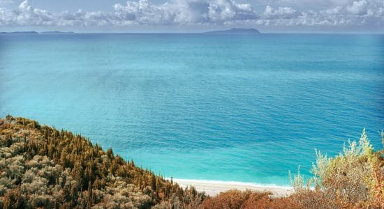 Vacanza low cost vicino l'Italia tra mare, borghi e altre meraviglie-Albania-proiezionidiborsa.it
