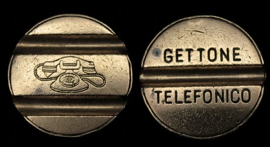 Negli anni Ottanta si telefonava con il gettone telefonico-foto da wikipedia