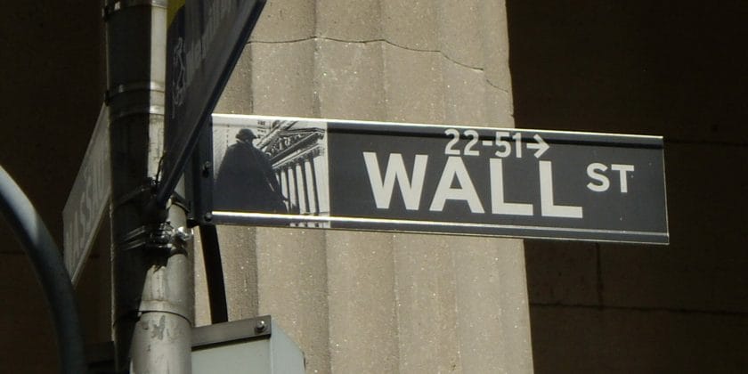 A Wall Street si prepara un aggiustamento tecnico