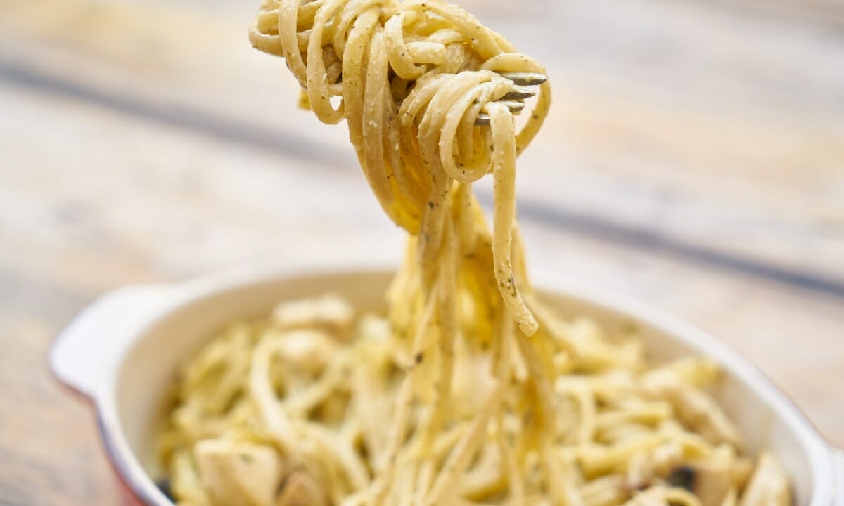 Ami la pasta cacio e pepe
