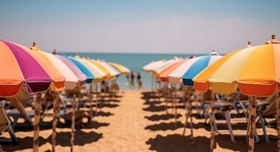 Andare in Romagna in spiaggia e spendere poco di ombrellone-proiezionidiborsa.it