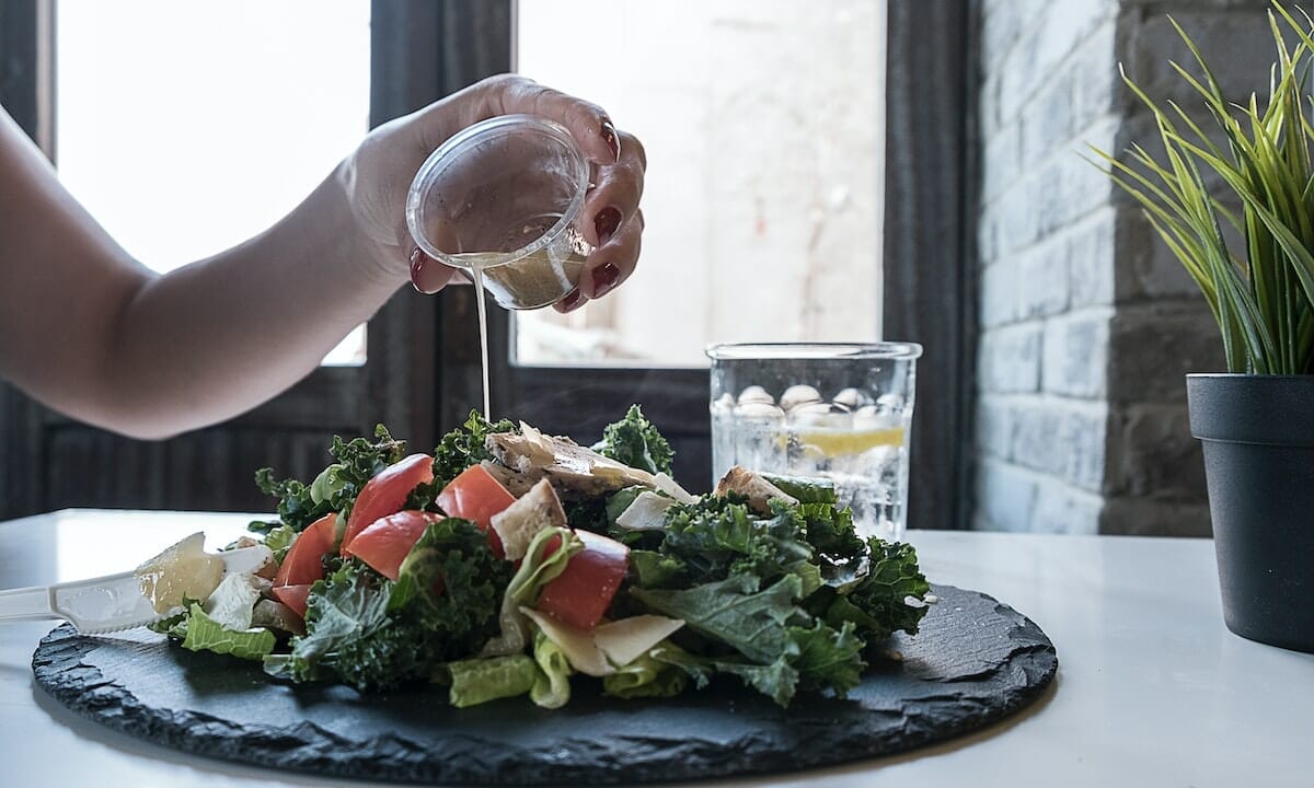 Quali cibi mangiare per bruciare più grassi