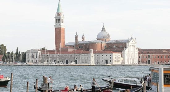 Mangiare a Venezia spendendo poco-Foto da imagoeconomica