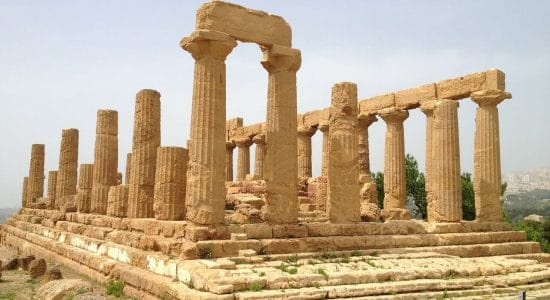 Tempio greco ad Agrigento-Foto da pixabay.com