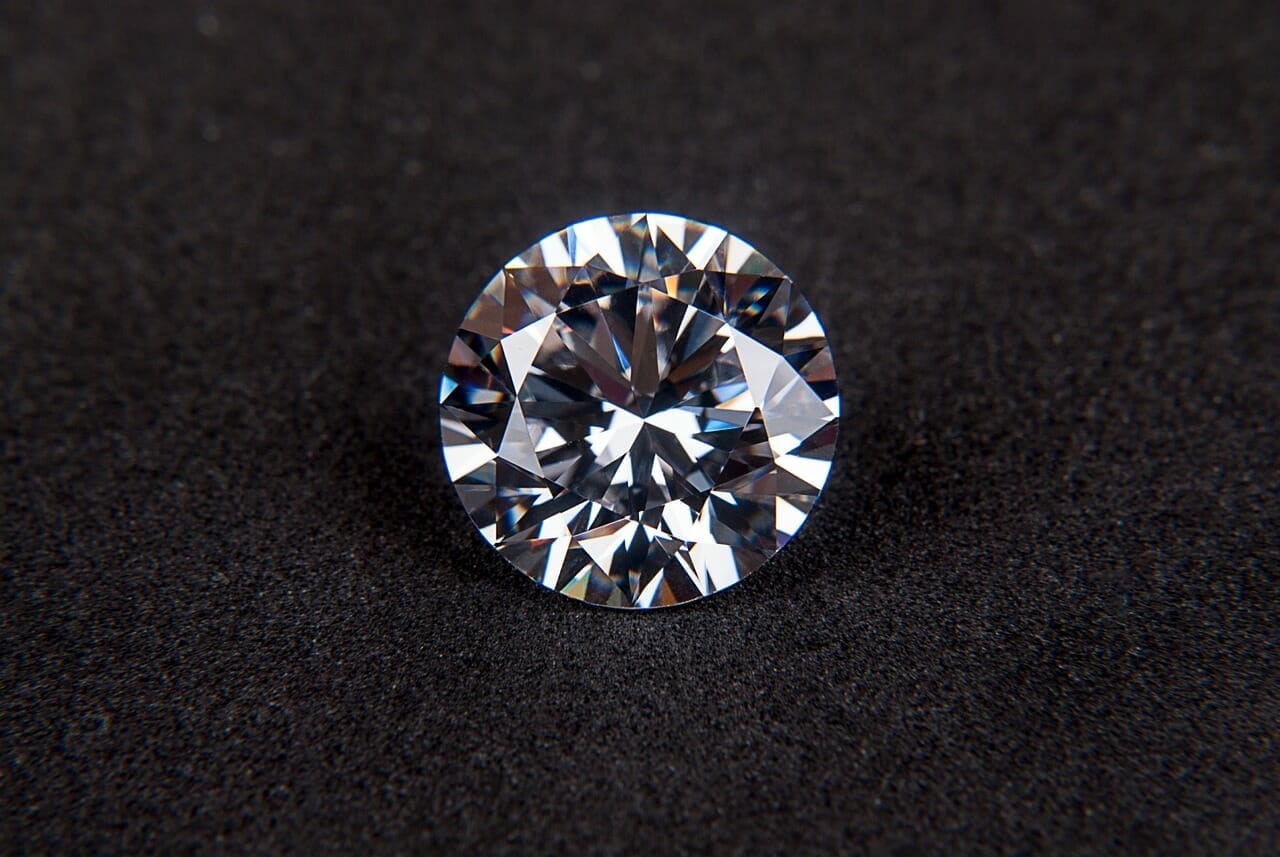 Un diamante-Foto da pixabay.com
