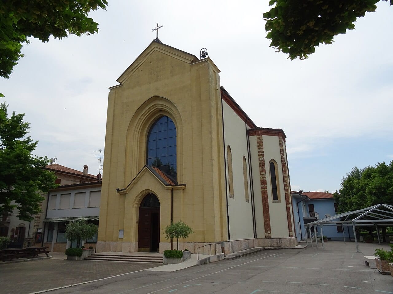 Cheisa di San Rocco a Pedemonte-Foto da wikipedia