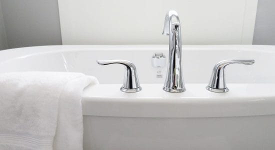 Come risparmiare acqua in bagno-Foto da pixabay.com