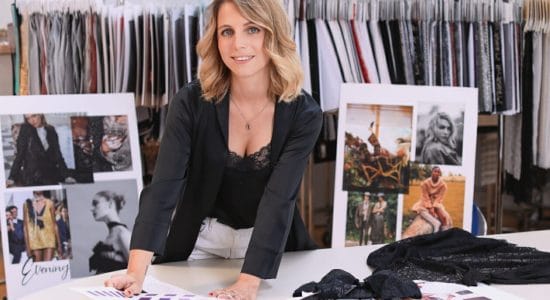Comessa in un negozio Calzedonia-Foto da imagoeconomica