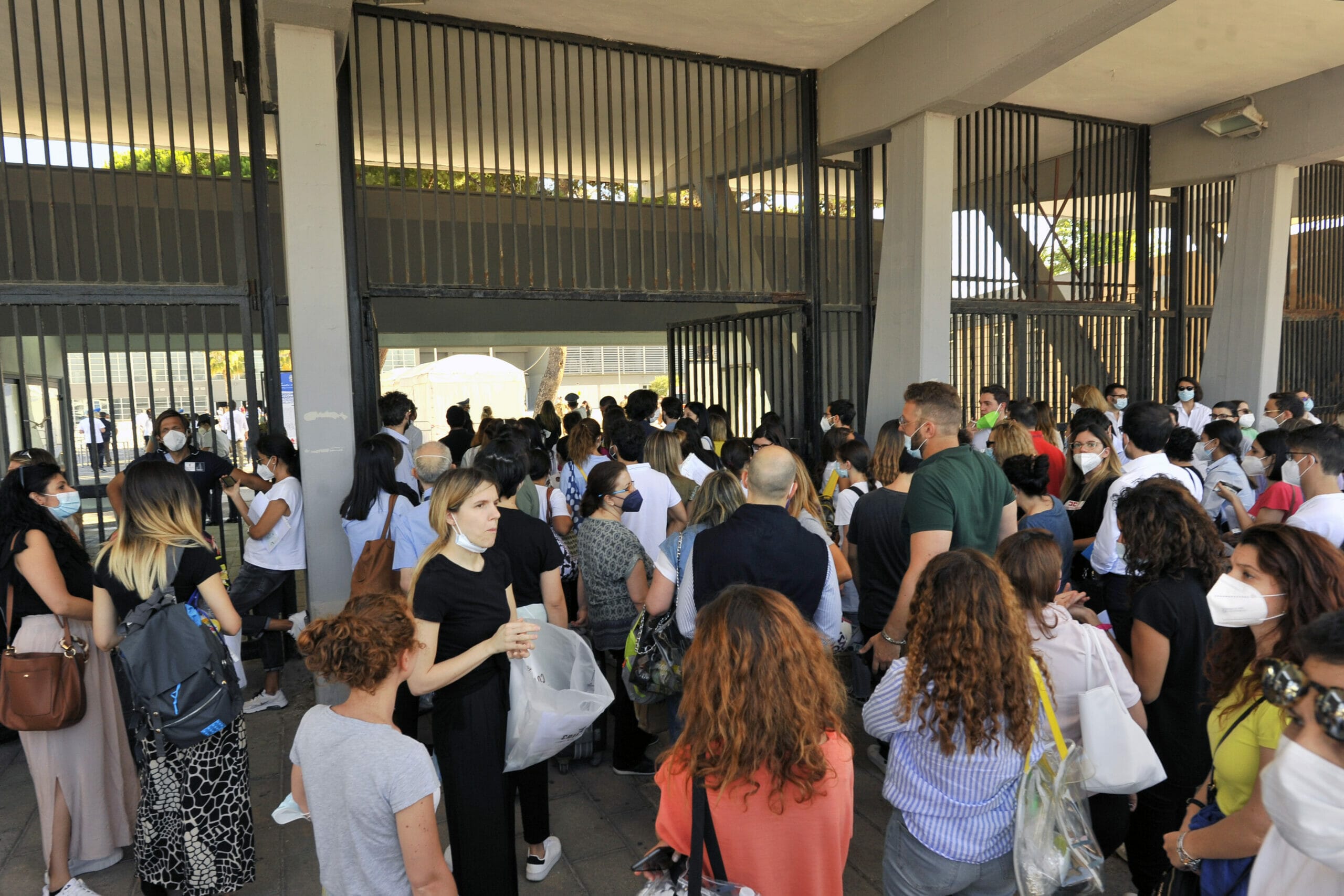 Concorso per 61 contratti a tempo indeterminato-Foto da imagoeconomica