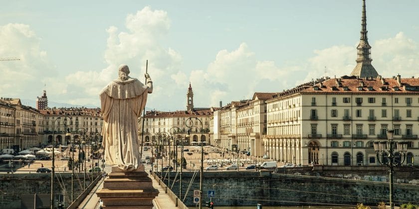 Cosa vedere a Torino in un pomeriggio spendendo meno di 20 euro-PIazza Vittorio-Foto da pixabay.com
