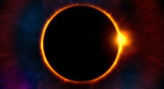 Eclissi solare-Foto da imagoeconomica