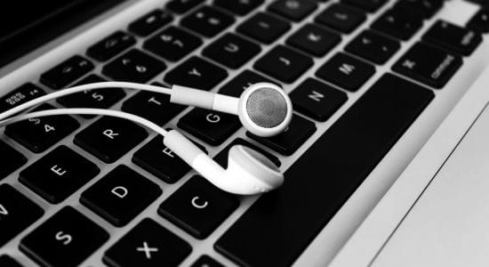 Servizi per ascoltare musica-Foto da pixabay.com