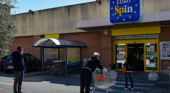 Un negozio Eurospin-Foto da imagoeconomica