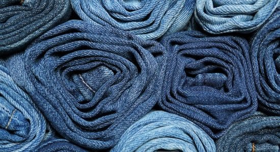5 idee per abbinare jeans e maglioni-Foto da pixabay.com