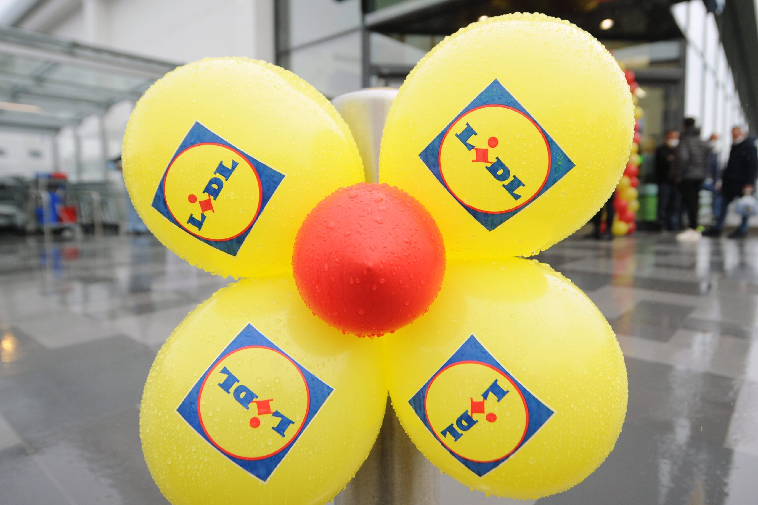 Un supermercato Lidl-Foto da imagoeconomica