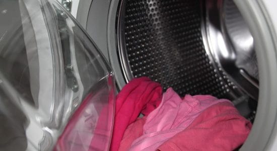 Con questi trucchi per la lavatrice si può risparmiare anche più di 40 euro in bolletta-Foto da pixabay.com