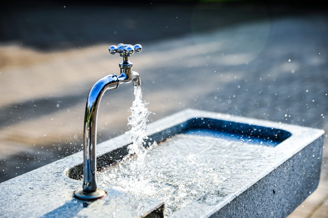 Bonus acqua potabile-Foto da pixabay.com