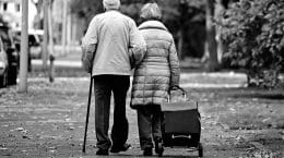 Ecco quando l’aumento della pensione del marito fa perdere l’assegno sociale alla moglie-Foto da pixabay.com