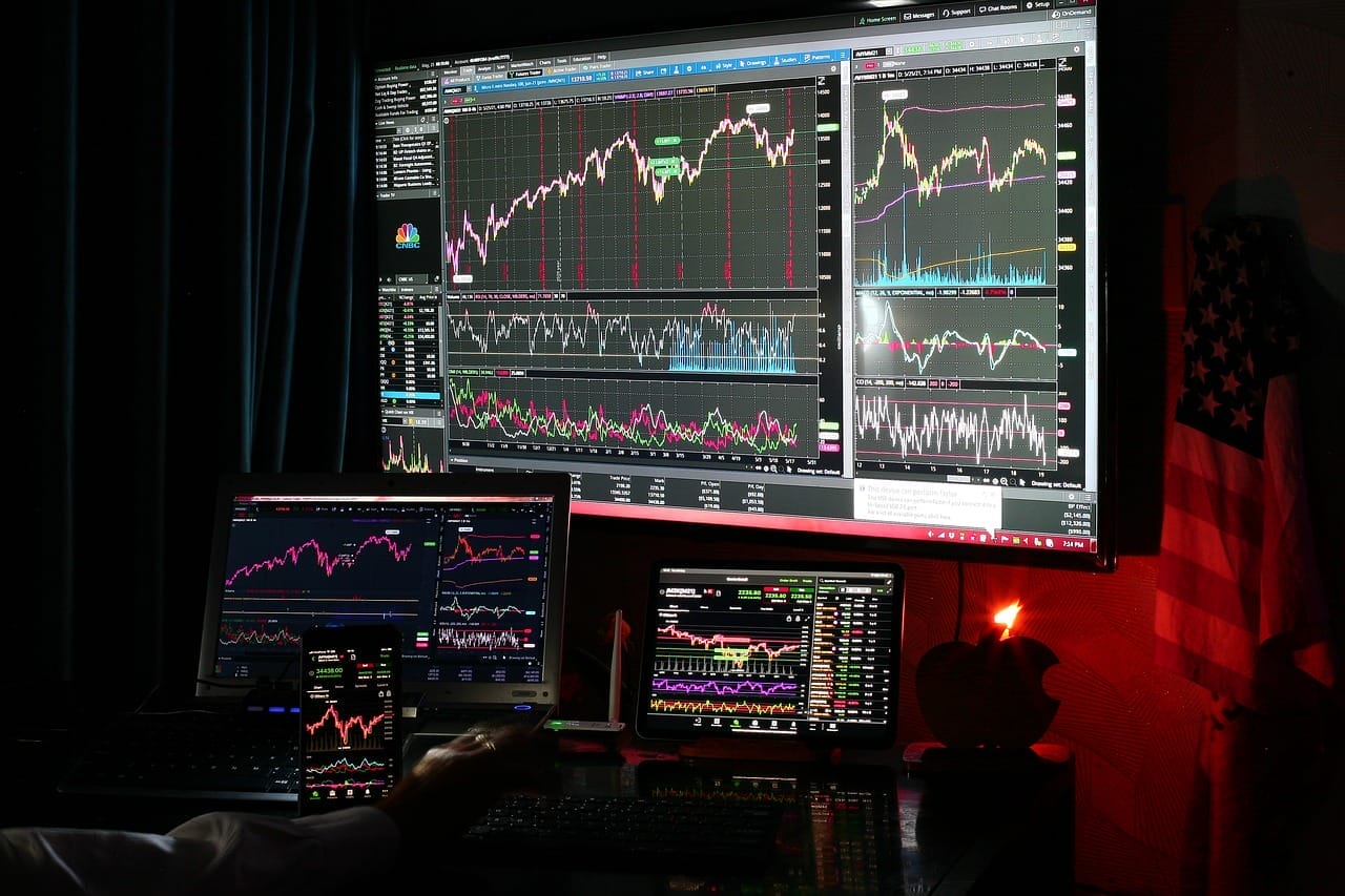 Le azioni Telecom Italia si avvicinano all'appuntamento con la trimestrale