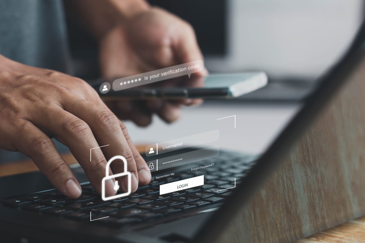 Come proteggersi dagli hacker in poche semplici mosse e consigli utili per difendere la tua privacy dagli attacchi