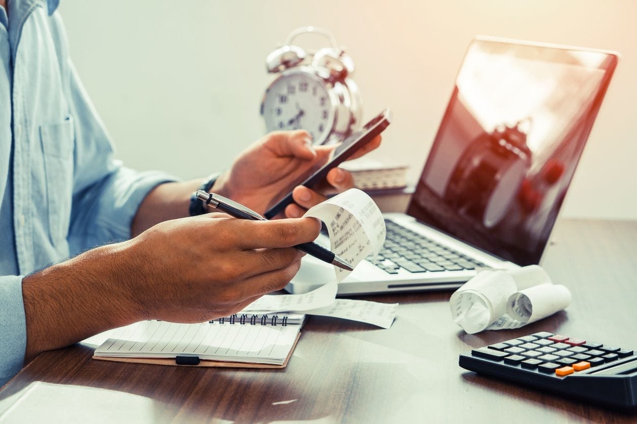 Detrazioni figli a carico nel 2025: cosa cambia con il limite a 30 anni, importi e novità