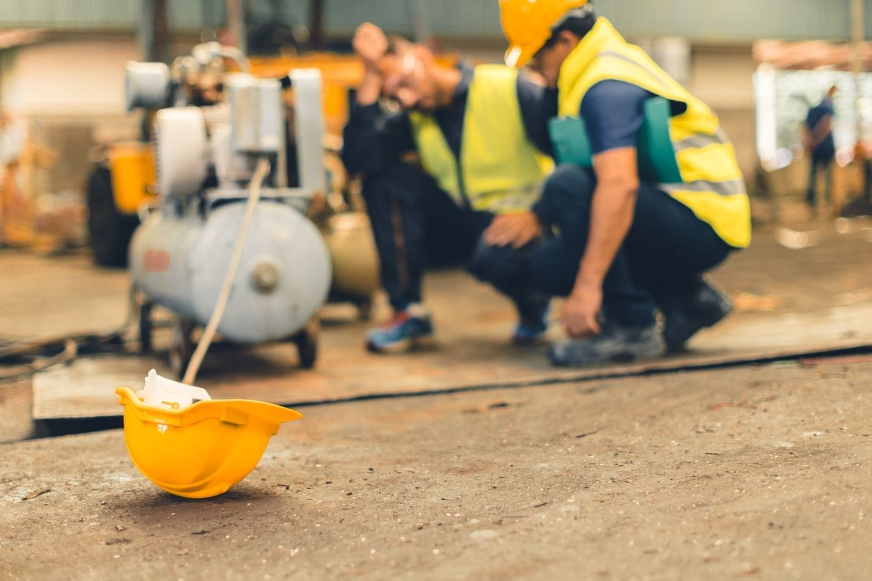 Se il datore di lavoro si comporta così verso il proprio dipendente potrebbe rischiare anche 7 anni di carcere: ecco in quale caso