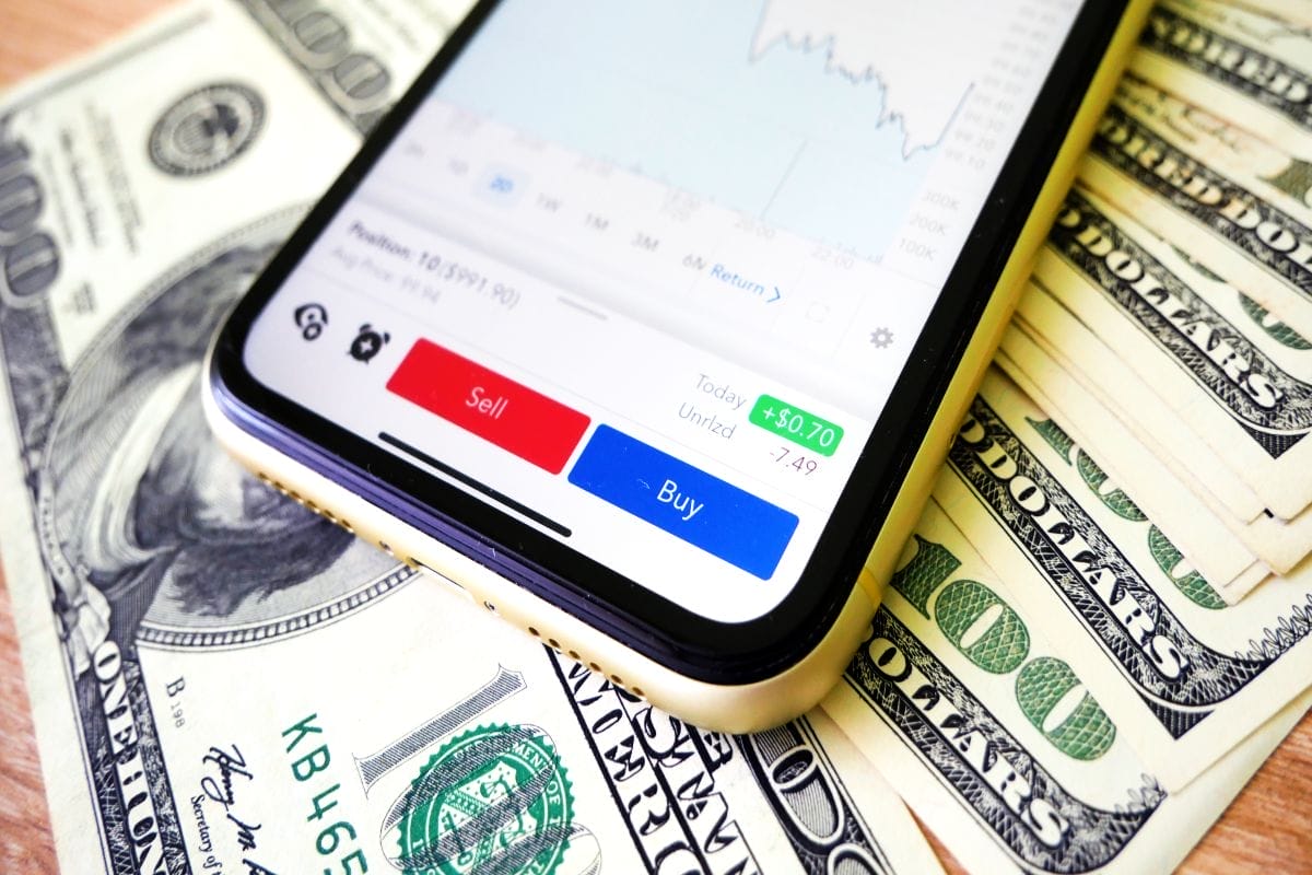 CoreWeave lancia IPO da 1,5 miliardi: le azioni della 'figlioccia' di Nvidia sono to buy? Edward Yardeni lancia l'avvertimento