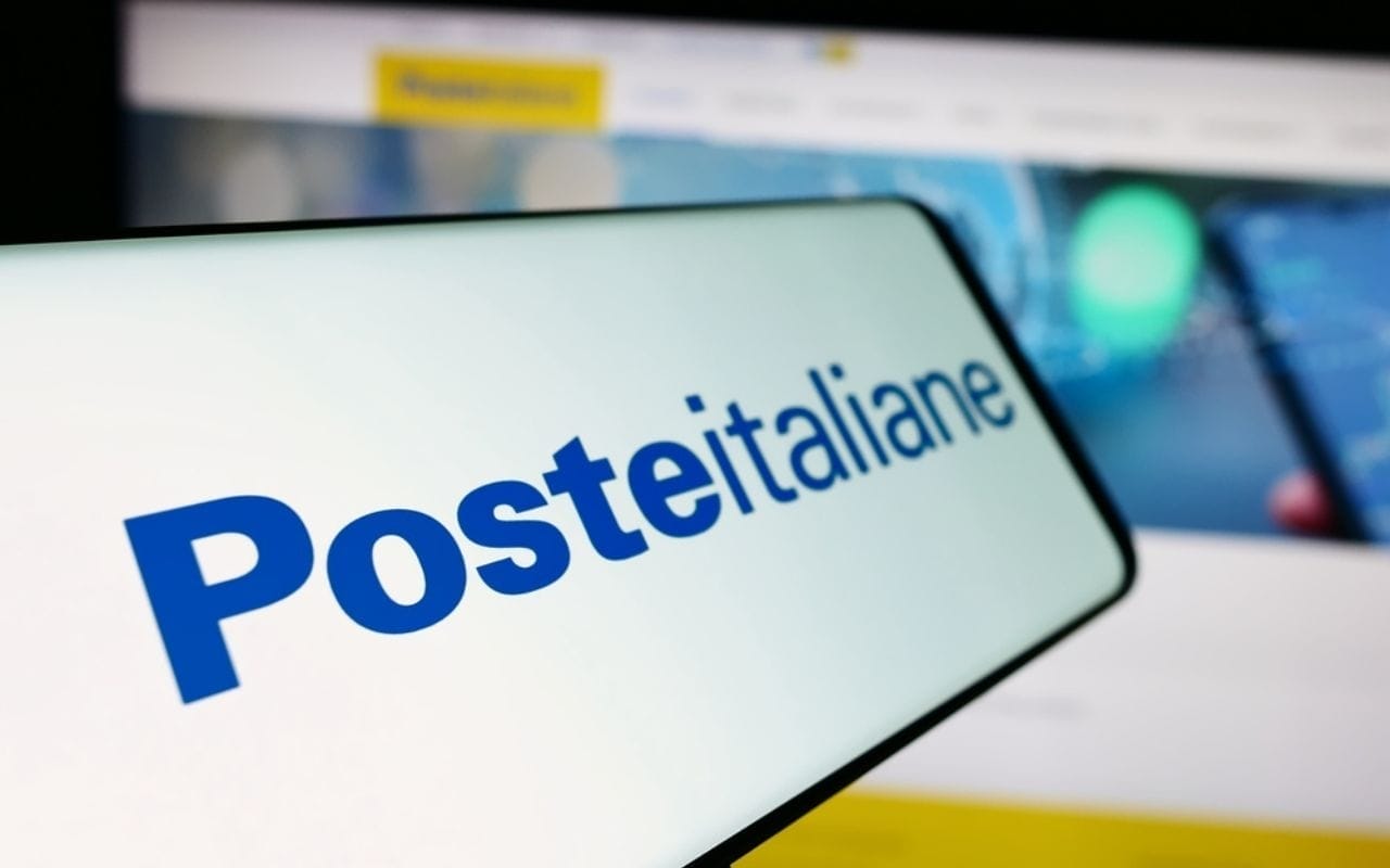 Poste Italiane da "guinnes dei primati" con il titolo che sfiora i 16 euro e si porta a +47%. E ora arriva anche la promozione da JP Morgan