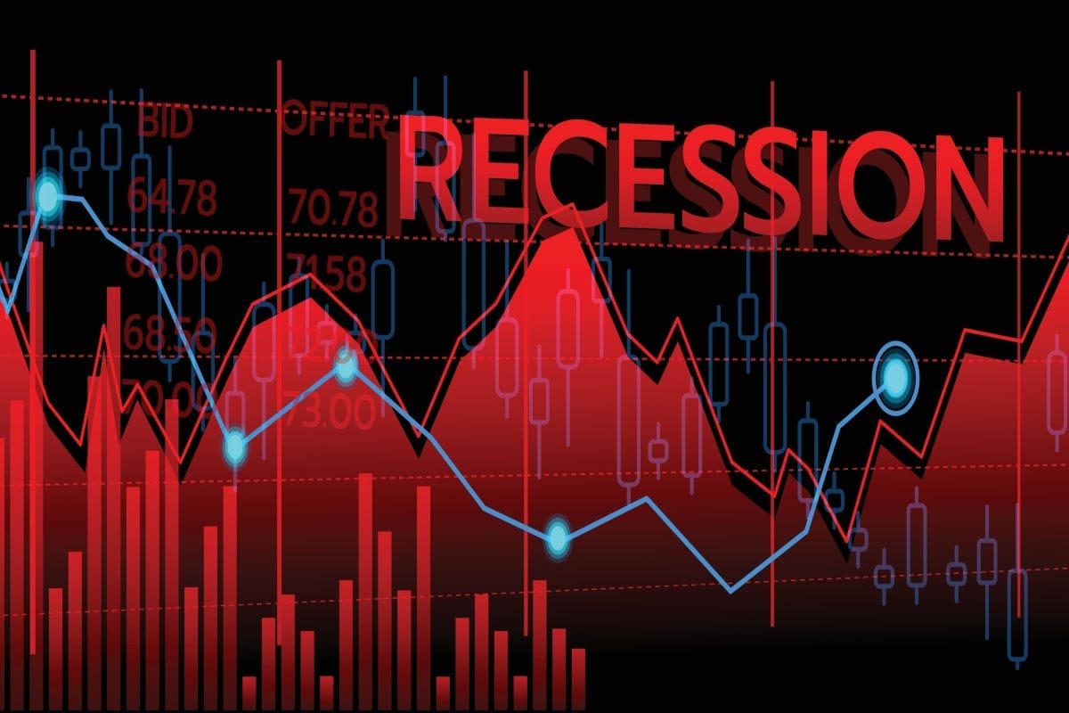 'Sarà molto peggio del previsto', la recessione mondiale è dietro l'angolo, ci salveranno solo gli ETF?