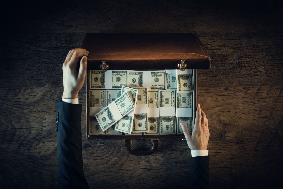 Cos'ha detto Warren Buffet sui ricchi e perch&eacute; dovremmo interrogarci tutti