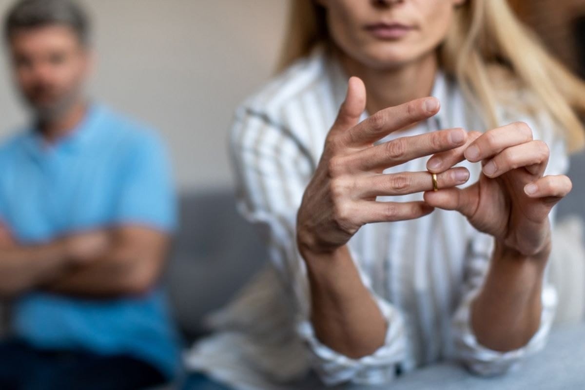 Non serve un avvocato per divorziare: ora puoi farlo in comune senza spendere un euro. Ecco come