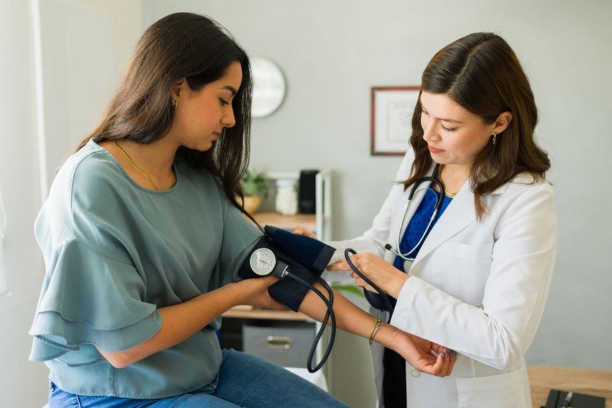 Colesterolo e trigliceridi alterati? Puoi richiedere l'esenzione dal ticket sanitario e accedere alle cure gratuite